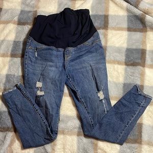 Isabel MaternitySZ 6 ripped jeans